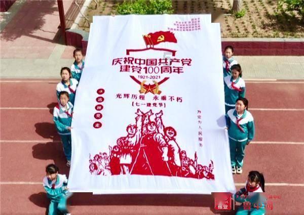 母亲和女朋友妈妈有意见，该怎么办？游戏画面